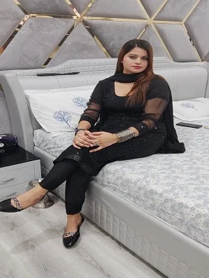 Call Girl in Madhira